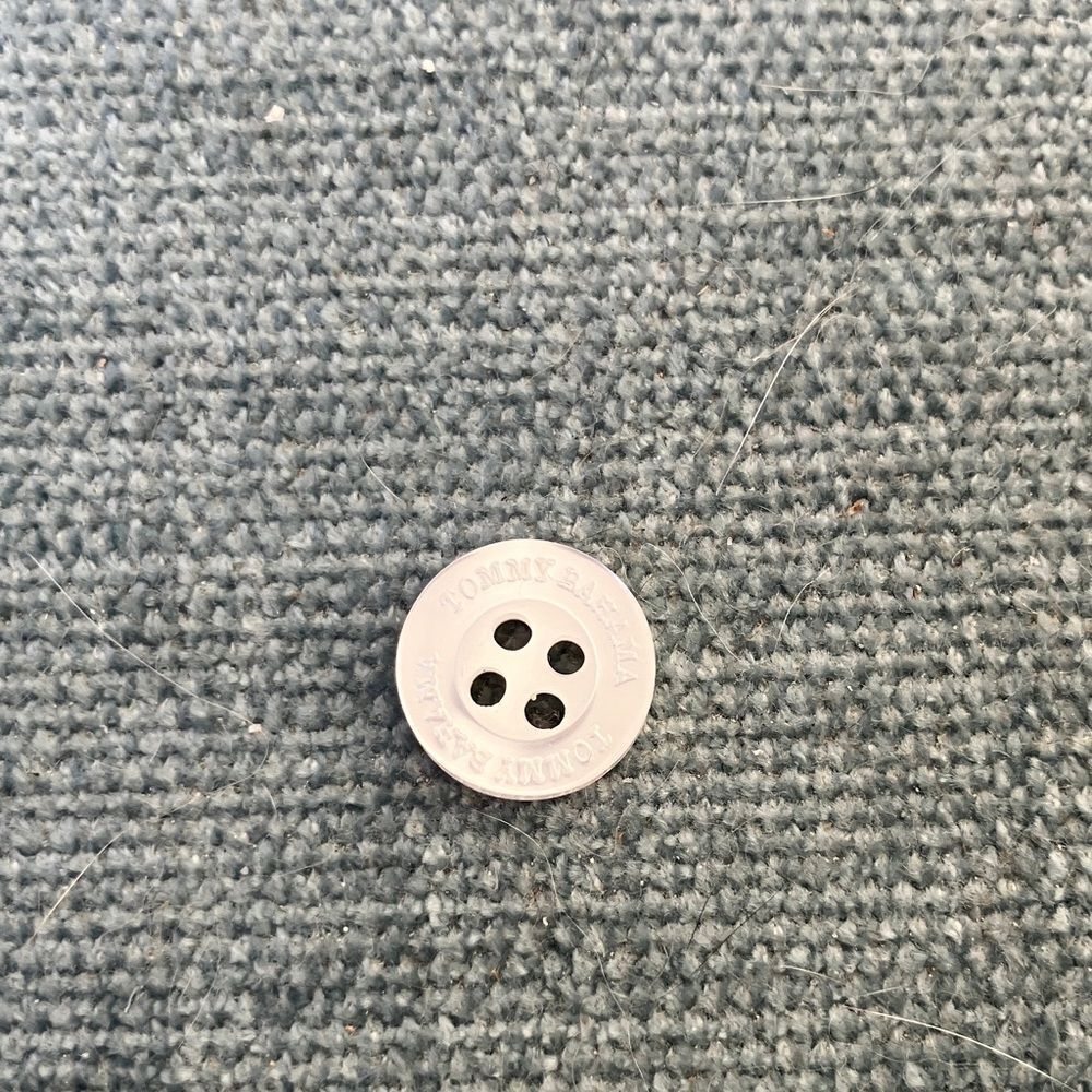 Tommy Bahama Button
